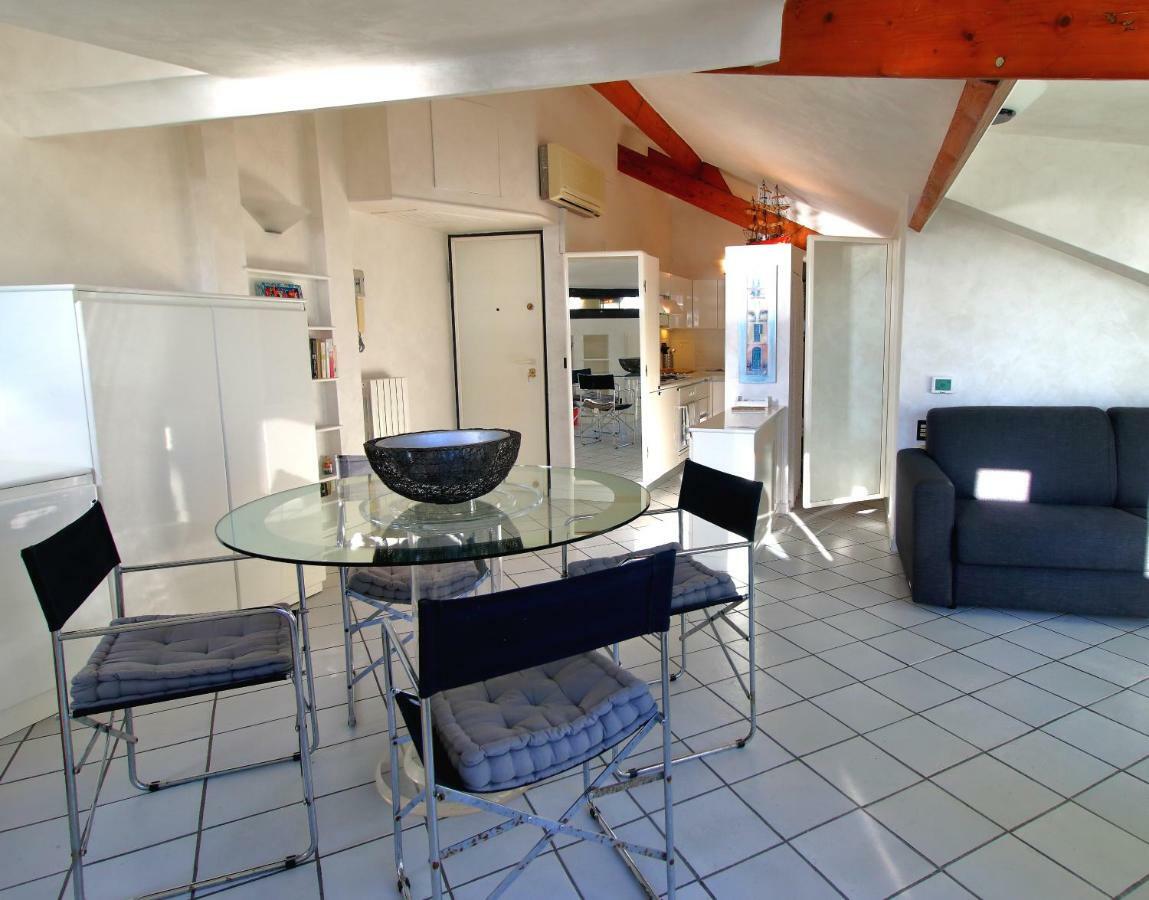 Mansarda Luminosa In Centro Sul Mare - Attic By Sea Apartment Sanremo Ngoại thất bức ảnh