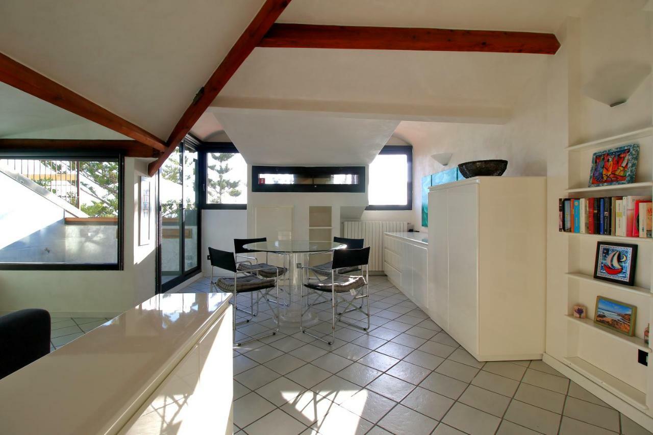 Mansarda Luminosa In Centro Sul Mare - Attic By Sea Apartment Sanremo Ngoại thất bức ảnh